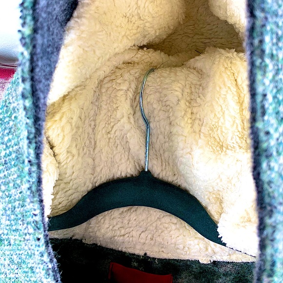 Beautiful Wool Military Grade Italian Long Coat - Picture 9 of 15